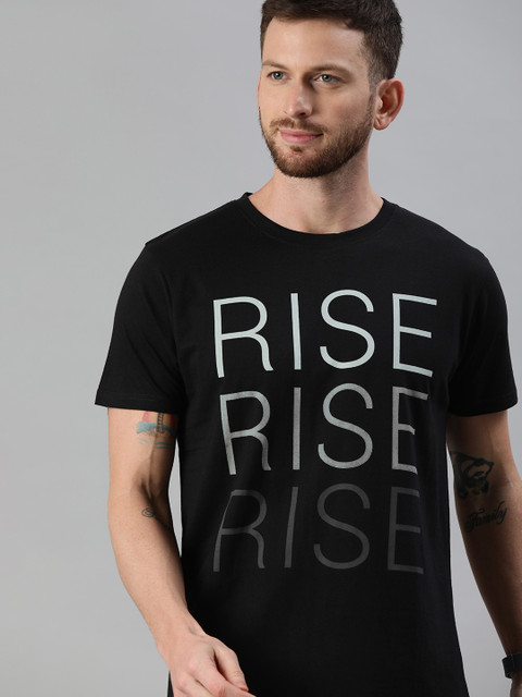 

HERENOW Men Black Printed Round Neck Pure Cotton T-shirt