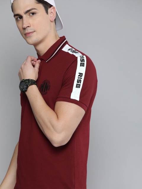 

HERE&NOW Men Maroon Solid Polo Collar T-shirt with Side Stripes