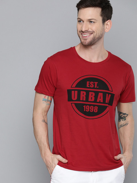 

HERE&NOW Men Red Printed Round Neck T-shirt