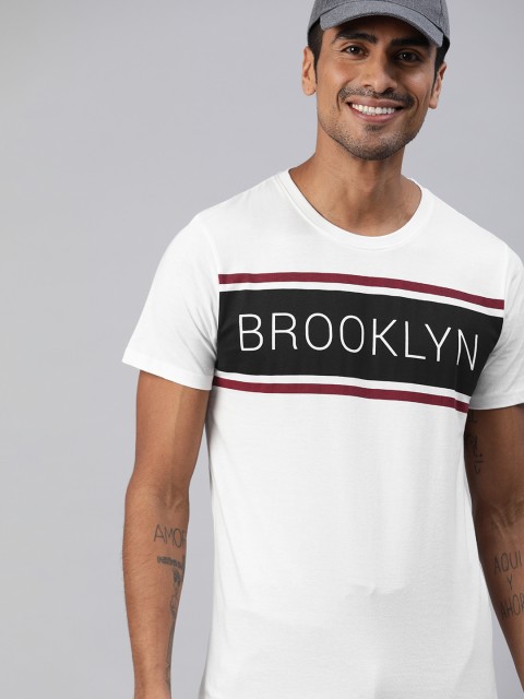 

HERE&NOW Men White & Black Colourblocked Round Neck T-shirt