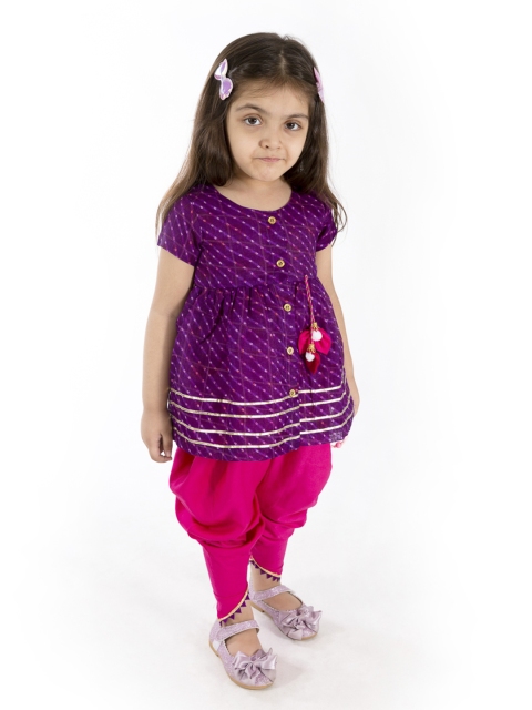 

pspeaches Girls Purple & Pink Leheriya Print Handloom Kurta with Dhoti Pants