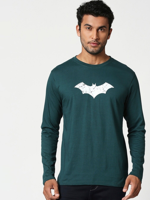 

Bewakoof Men Green & White Batman Glow In Dark Print Round Neck T-shirt