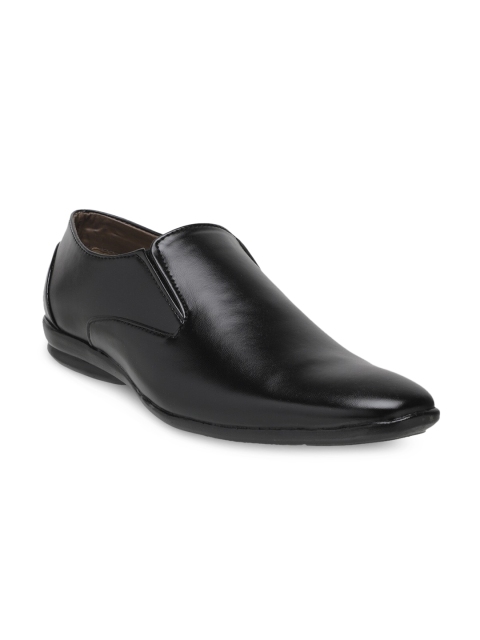 

Respiro Men Black Solid Loafers