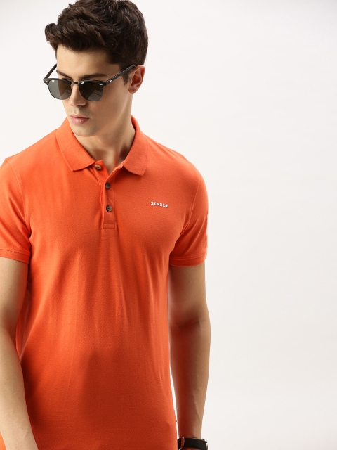 

SINGLE Men Orange Solid Polo Collar T-shirt