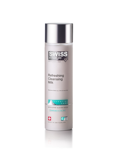 

Swiss Image Refreshing Cleansing Milk Infused with Alpine Glacier Water, Off white