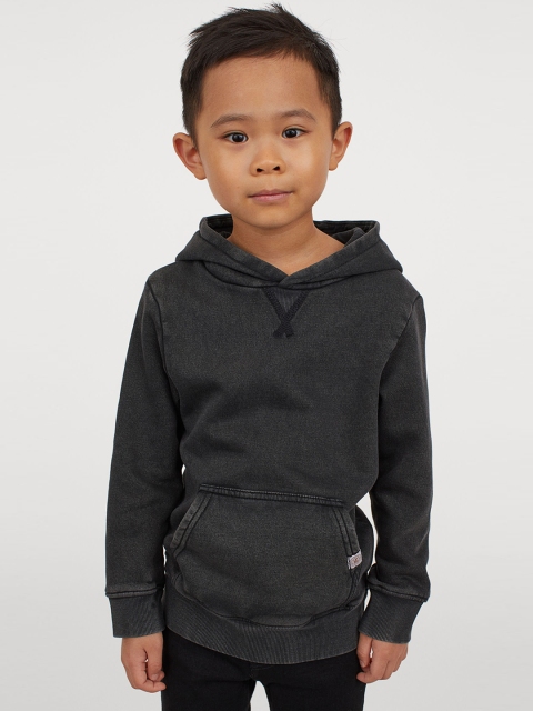 

H&M Boys Grey Solid Washed-Look Hoodie