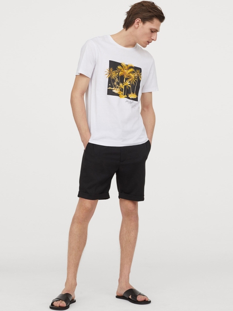 

H&M Men White T-shirt with a Motif