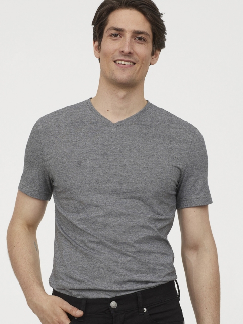 

H&M Men Grey V-Neck T-Shirt Slim Fit