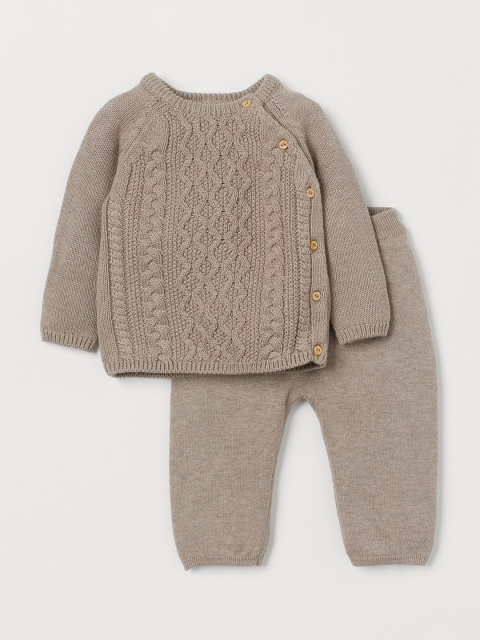 

H&M Infants Beige 2-Piece Cotton Set