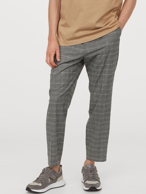 

H&M Men Grey & White Checked Regular Fit Trousers