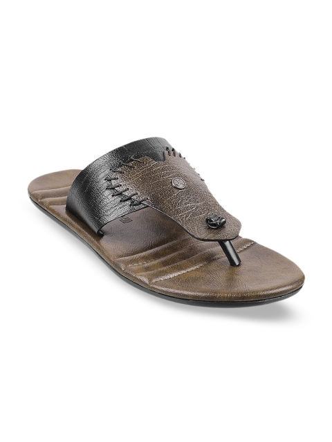 

Mochi Men Black & Brown Ethnic Sandals
