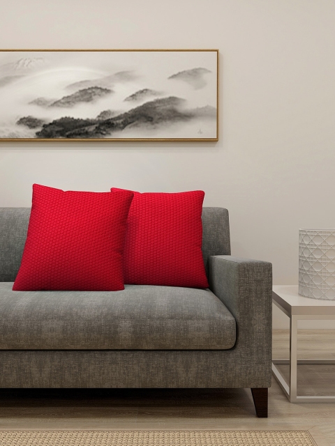 

KLOTTHE Set Of 2 Red Self-Design Square Cushions