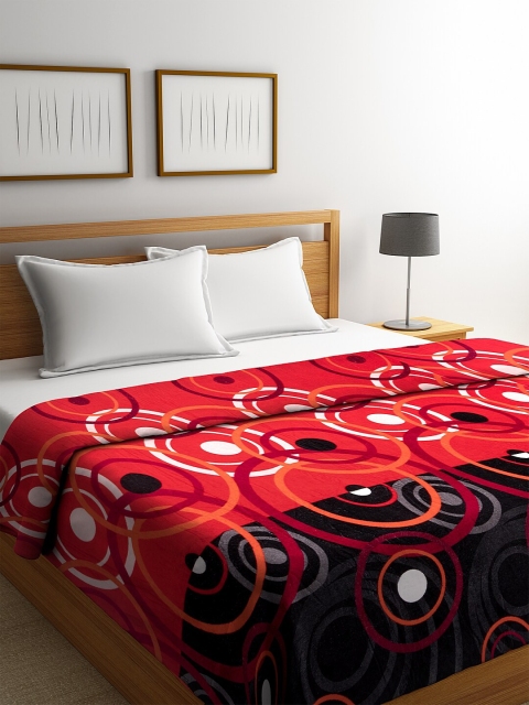 

NEUDIS Red & Black Geometric AC Room 210 GSM Double Bed Blanket