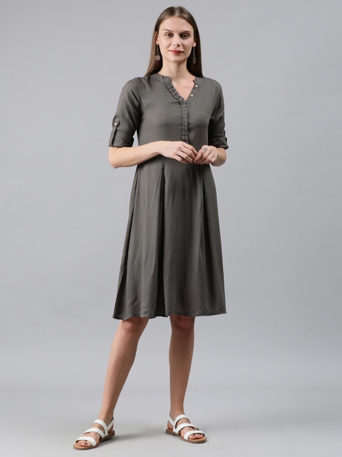 

MIMOSA Women Grey Solid Fit and Flare Dress
