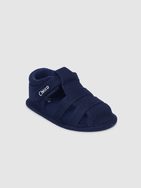 

Chicco Infant Boys Navy Blue Solid Owes Sandal Booties