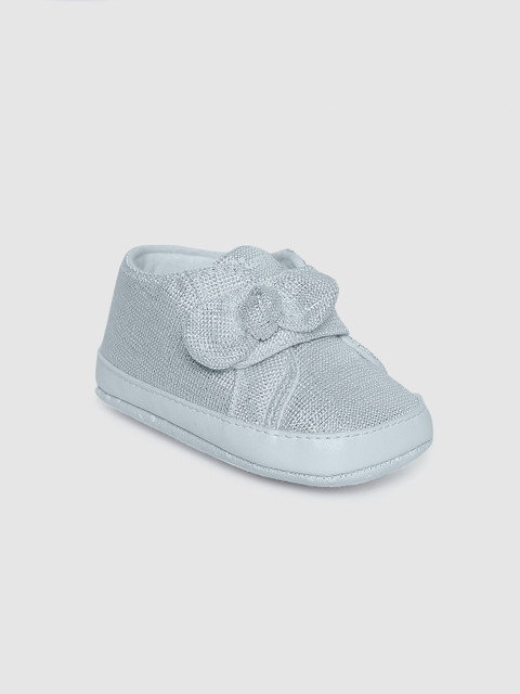 

Chicco Infant Girls Silver-Toned Solid Bow Ottina Booties