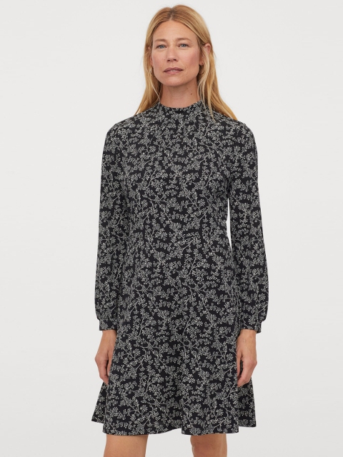 

H&M Woman Black Printed Jersey Dress