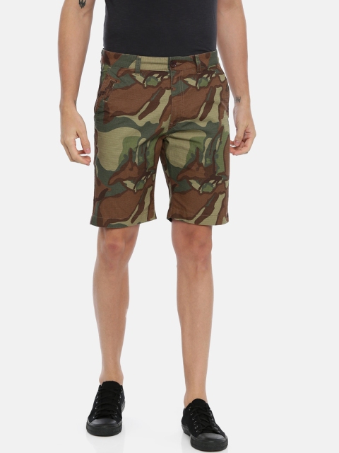 

Breakbounce Men Olive Green & Brown Camouflage Print Slim Fit Regular Shorts