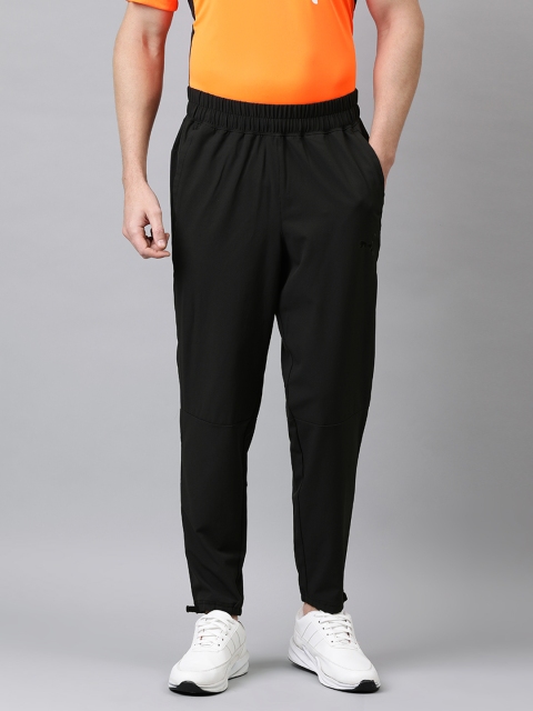 

Puma Men Black Straight Fit Rain Cell Train Vent Woven Track Pants
