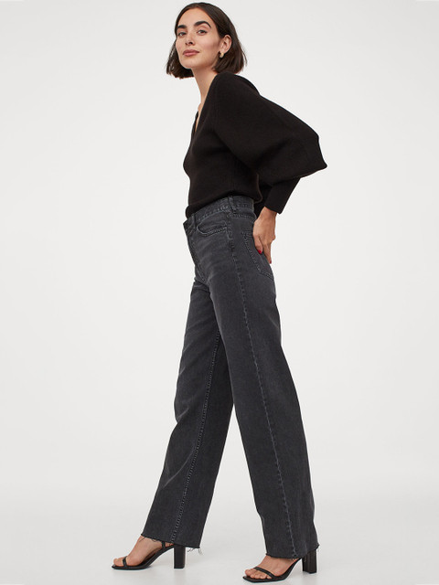 

H&M Women Charcoal Grey Straight Regular Jeans