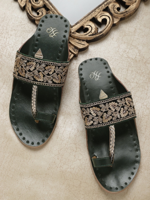 

House of Pataudi Women Green & Gold-Toned Embellished Handcrafted Leather One Toe Flats