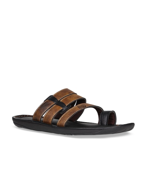

Regal Men Brown Leather One Toe sandals