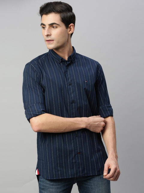 

Tommy Hilfiger Men Navy Blue & White Regular Fit Striped Casual Shirt