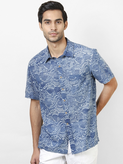 

Fabindia Men Blue & Off-White Regular Fit Dabu Print Casual Shirt