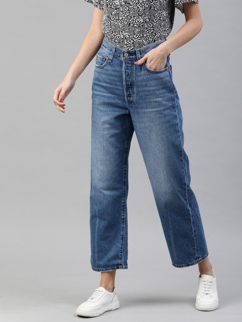 

Levis Women Blue Ribcage Straight Fit High-Rise Clean Look Cropped Jeans