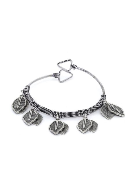 

ZeroKaata Silver Oxidized Bracelet with Classic Leaf Charms