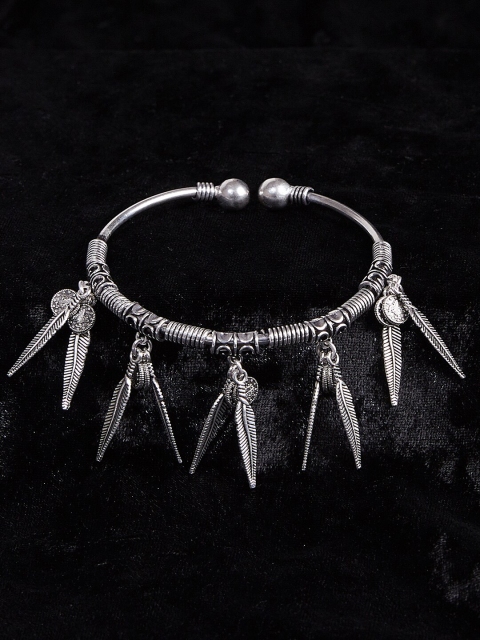 

ZeroKaata Silver-Toned Adjustable Oxidized Leaves & Coins Charm Bracelet