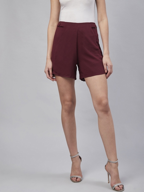 

Carlton London Women Maroon Solid Regular Fit Regular Shorts