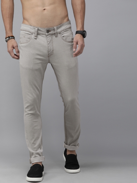 

Roadster Men Grey Skinny Fit Mid-Rise Clean Look Stretchable Jeans