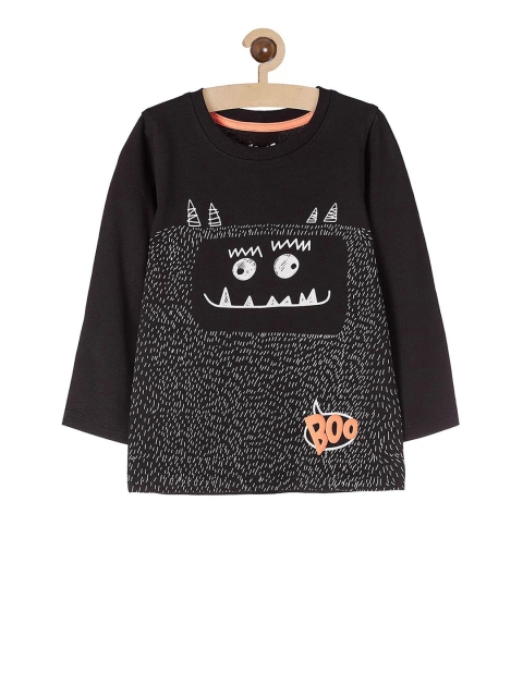 

5.10.15 Boys Black & White Printed Round Neck T-shirt