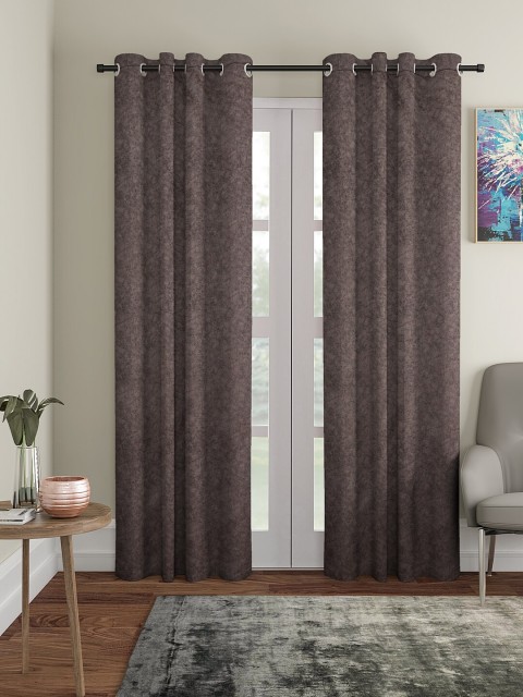 

KLOTTHE Brown Set of 2 Self-Design Door Curtains