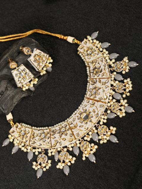 

Priyaasi Grey Gold-Plated Kundan Studded & Beaded Handcrafted Jewellery Set