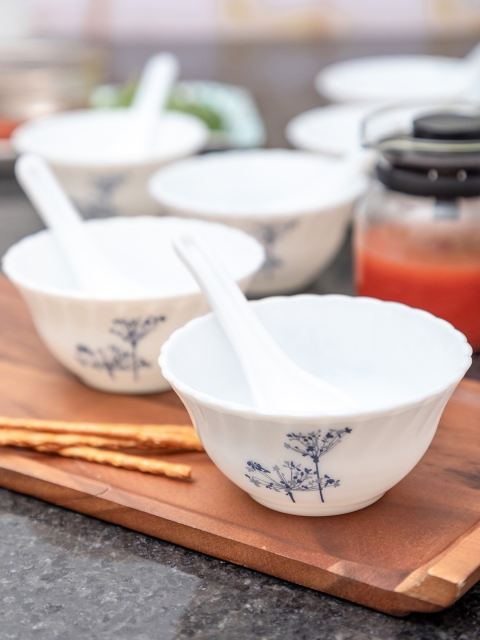 

LaOpala White & Blue Floral Printed 12-Pieces Opalware Bowl & Spoon Set