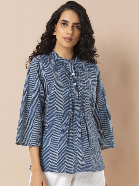 

INDYA Women's Indigo Blue & White Chevron Print Pin Tuck Tunic