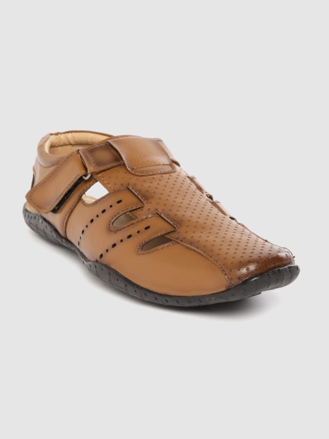 

Roadster Men Tan Brown Textured Shoe-Style Sandals