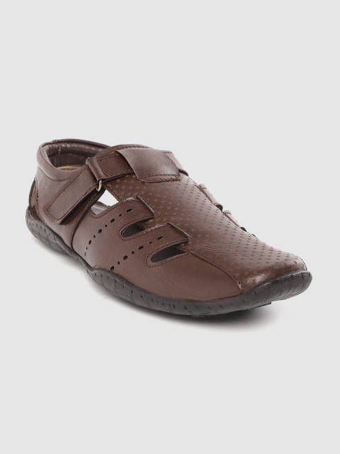 

Roadster Men Brown Textured Shoe-Style Sandals