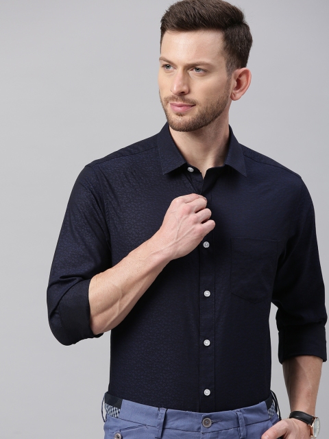 

TrueModa Men Navy Blue Slim Fit Floral Printed Smart Casual Shirt