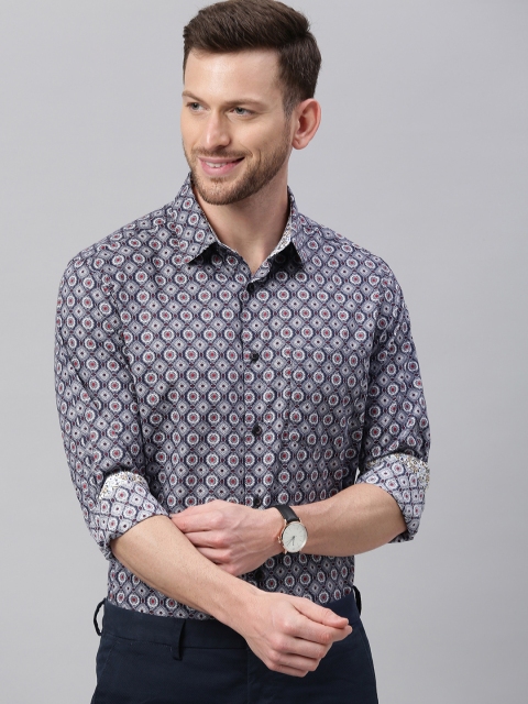 

TrueModa Men Blue & White Smart Slim Fit Printed Casual Shirt