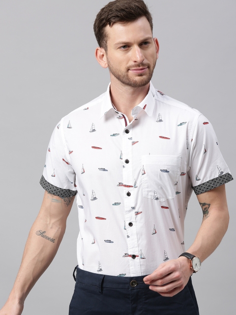 

TrueModa Men White Slim Fit Conversational Printed Smart Casual Shirt