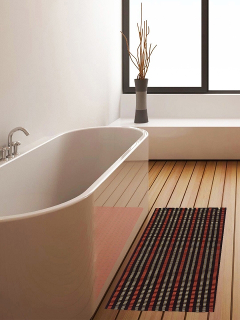 

KLOTTHE Red & Black Striped Floor Mat, Multi