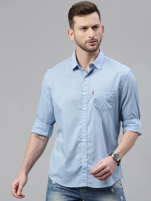 

Levis Men Blue Slim Fit Printed Casual Shirt