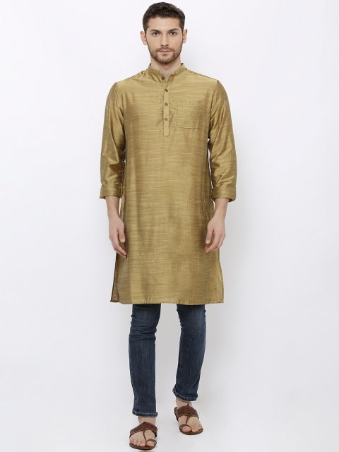 

SALWAR STUDIO Men Gold-Coloured Solid Straight Kurta
