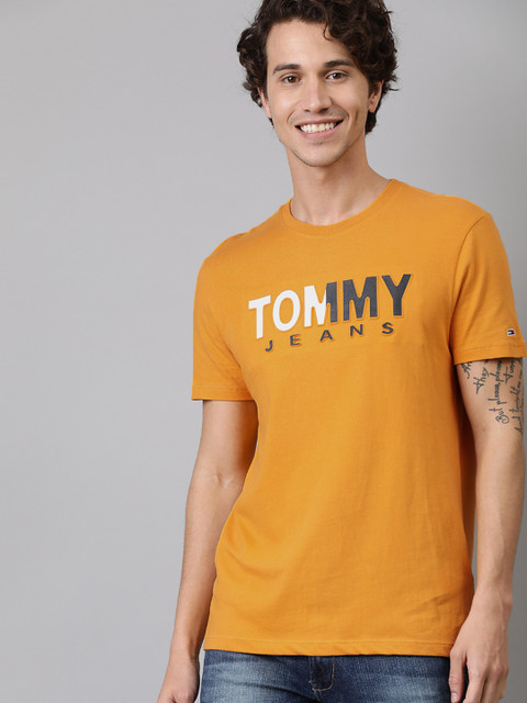 

Tommy Hilfiger Men Yellow Printed Round Neck Pure Cotton T-shirt