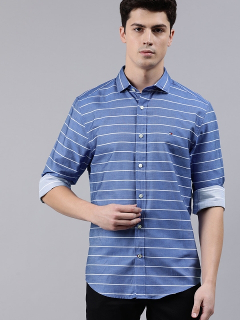 

Tommy Hilfiger Men Blue & White Regular Fit Striped Casual Shirt