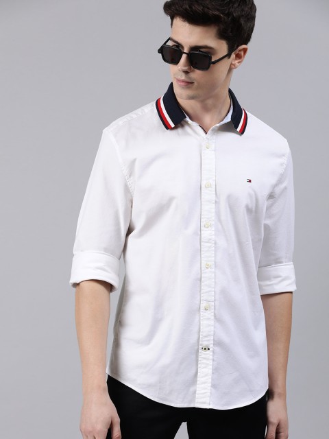 

Tommy Hilfiger Men White Custom Regular Fit Solid Casual Shirt