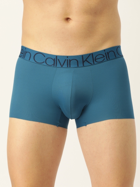

Calvin Klein Underwear Men Teal Blue Solid Trunk NB19068EO